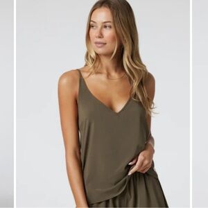 Vuori Olive Green Women's Top